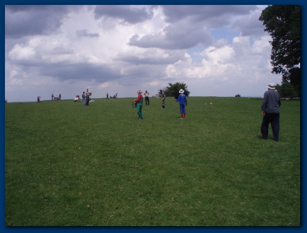 600x449 pixels (106K)